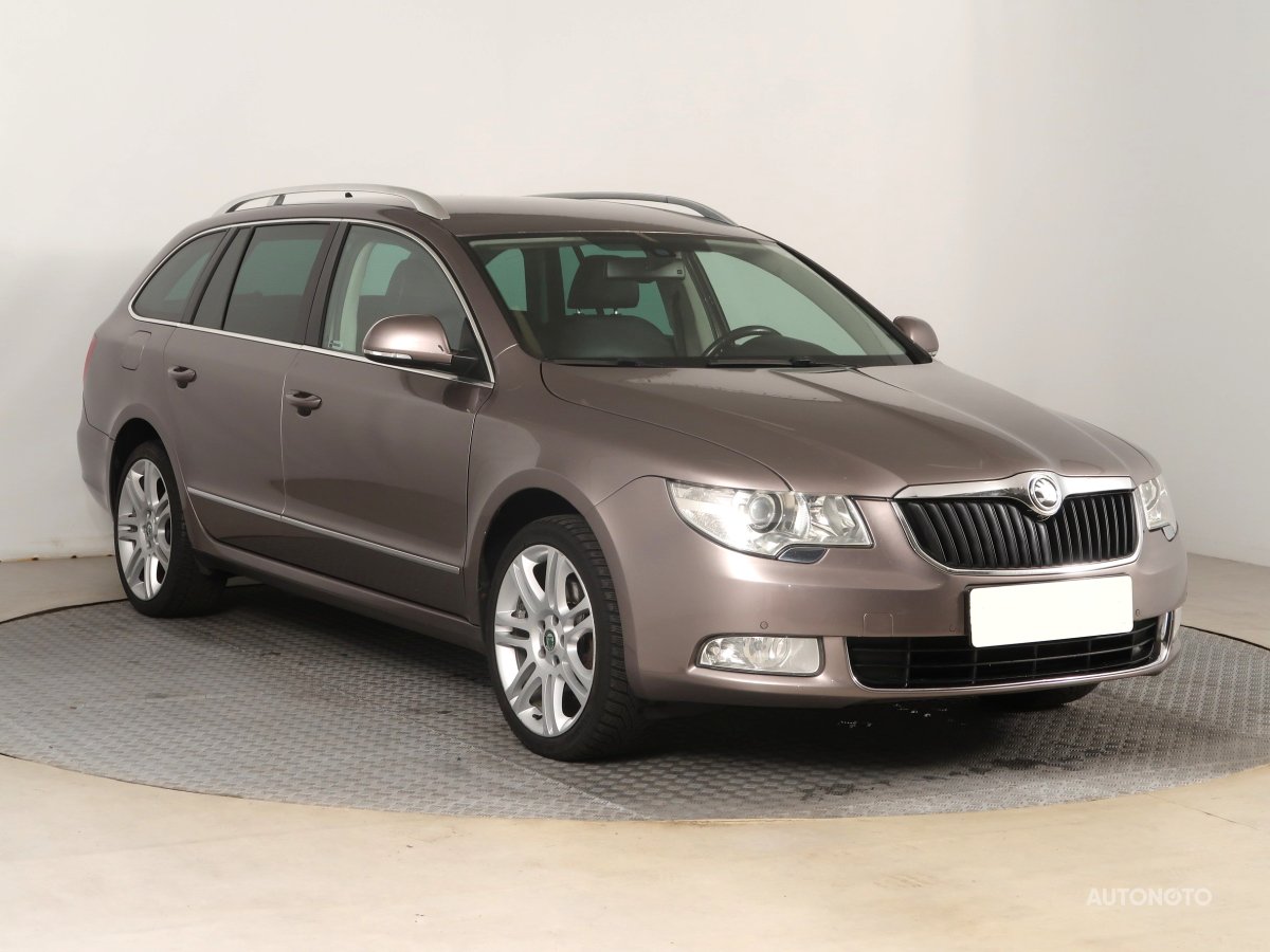 Škoda Superb, 2010 - celkový pohled