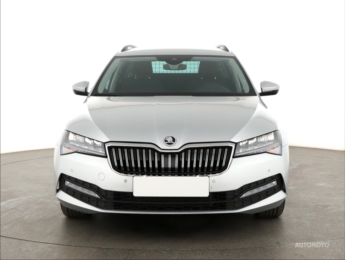 Škoda Superb, 2022 - pohled č. 2