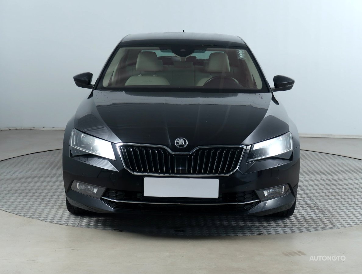 Škoda Superb, 2016 - pohled č. 2
