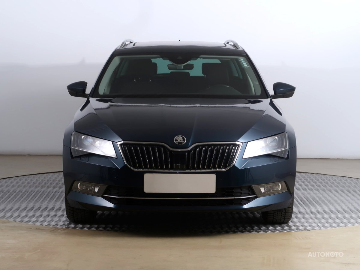 Škoda Superb, 2018 - pohled č. 2