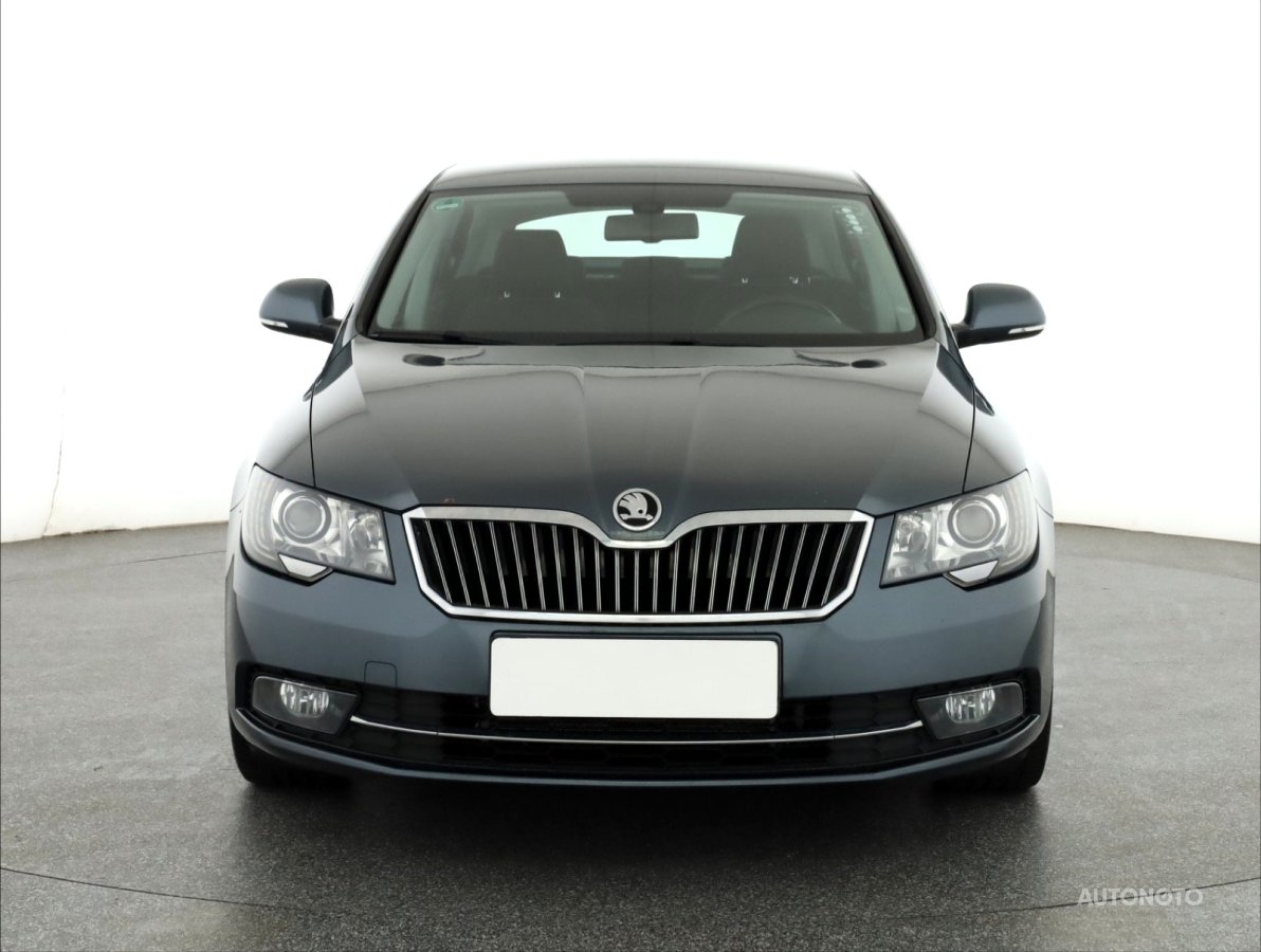 Škoda Superb, 2015 - pohled č. 2