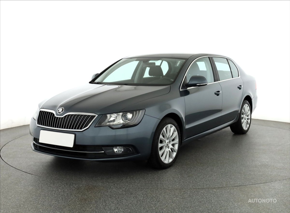 Škoda Superb, 2015 - pohled č. 3