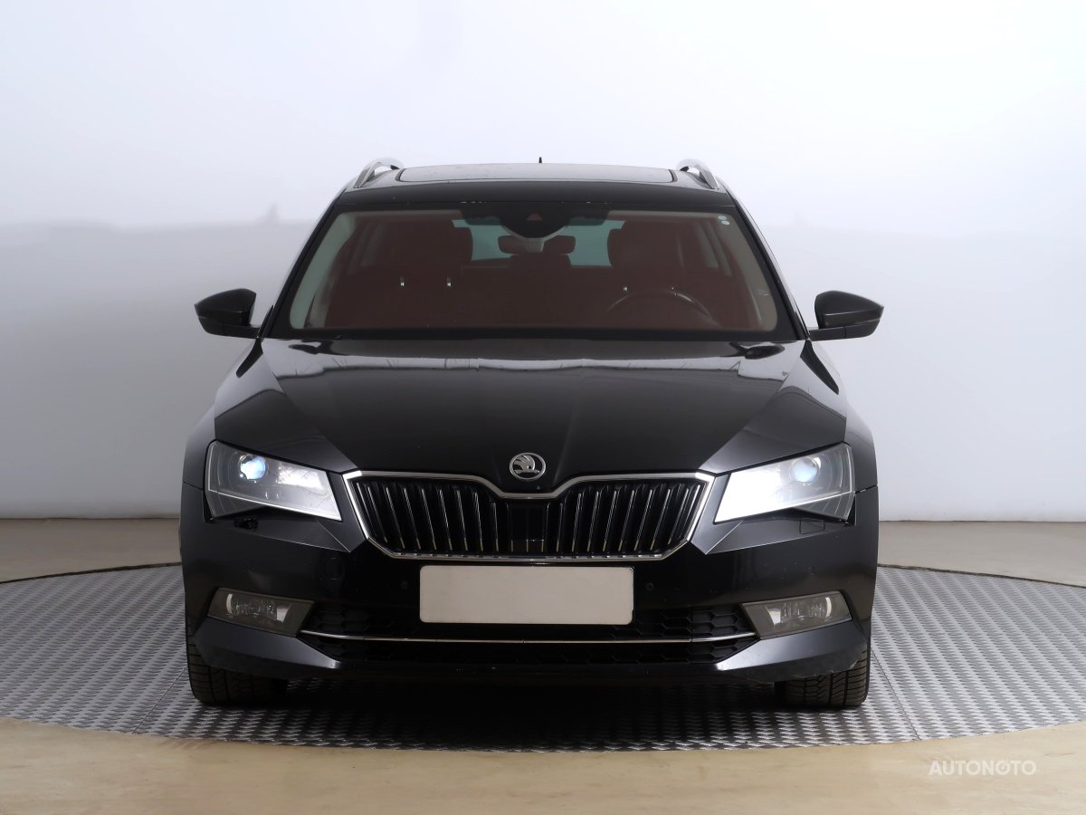 Škoda Superb, 2016 - pohled č. 2