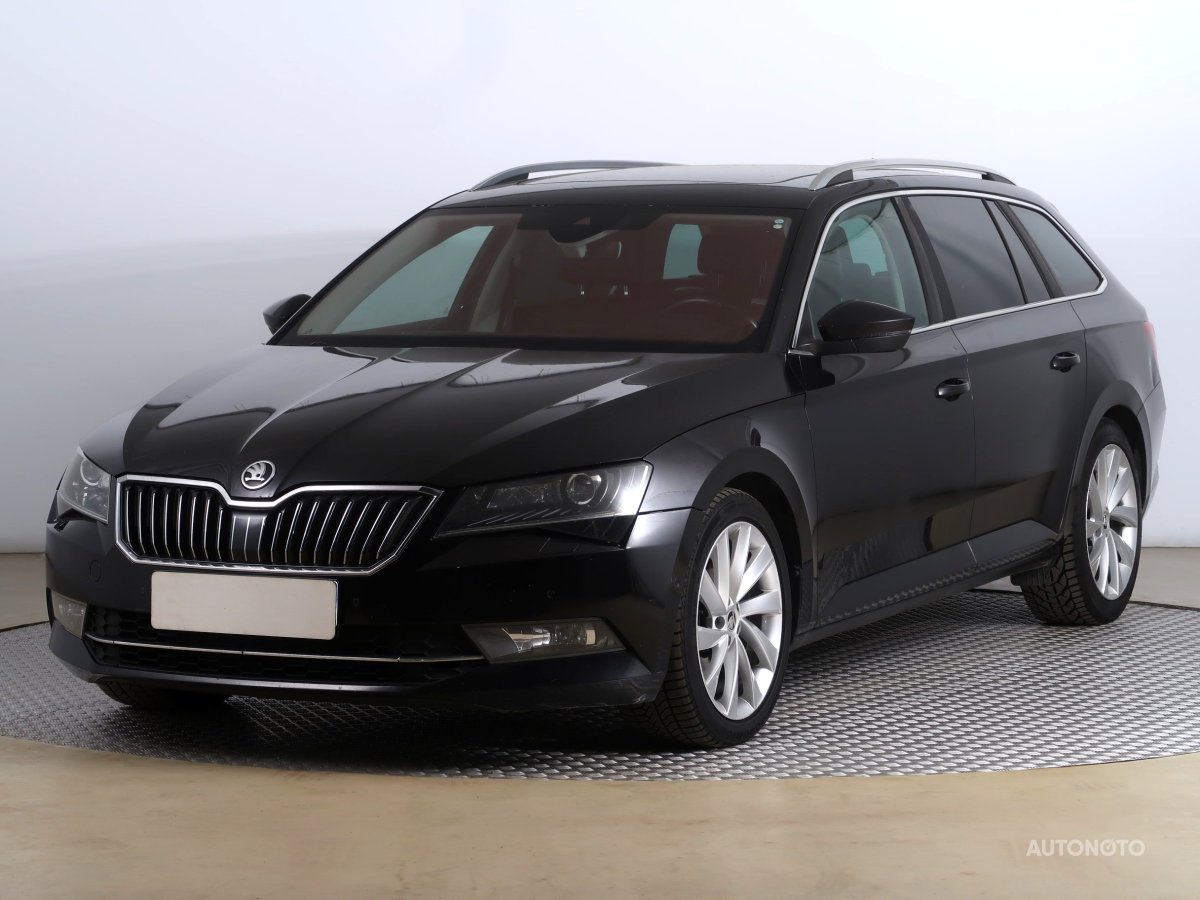Škoda Superb, 2016 - pohled č. 3