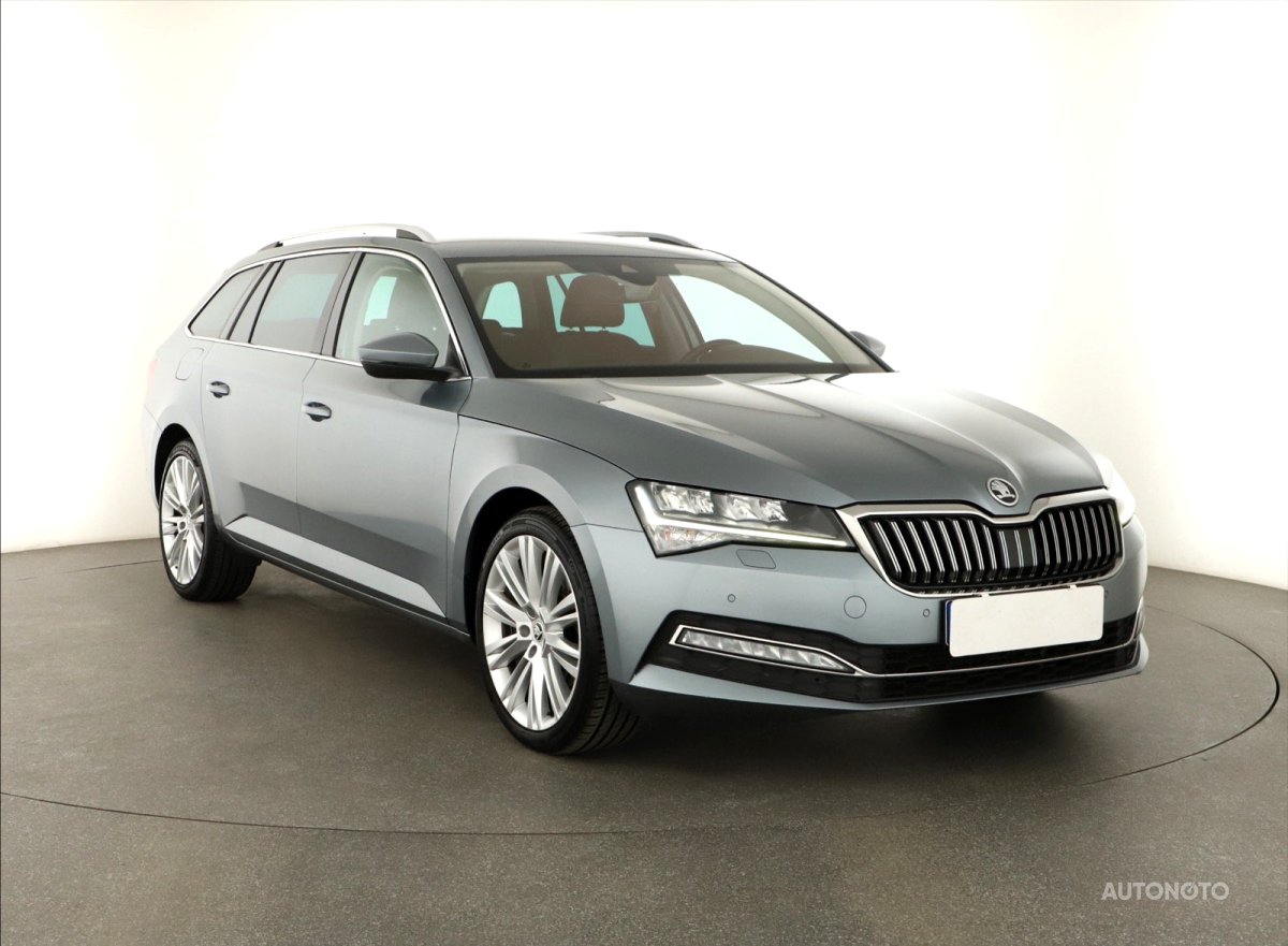 Škoda Superb, 2021 - celkový pohled