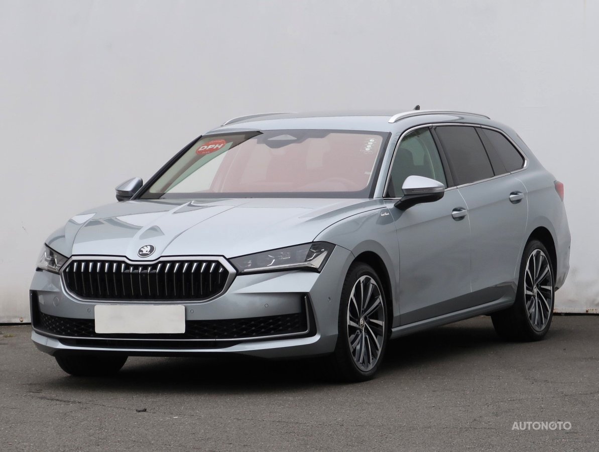 Škoda Superb, 2024 - pohled č. 3