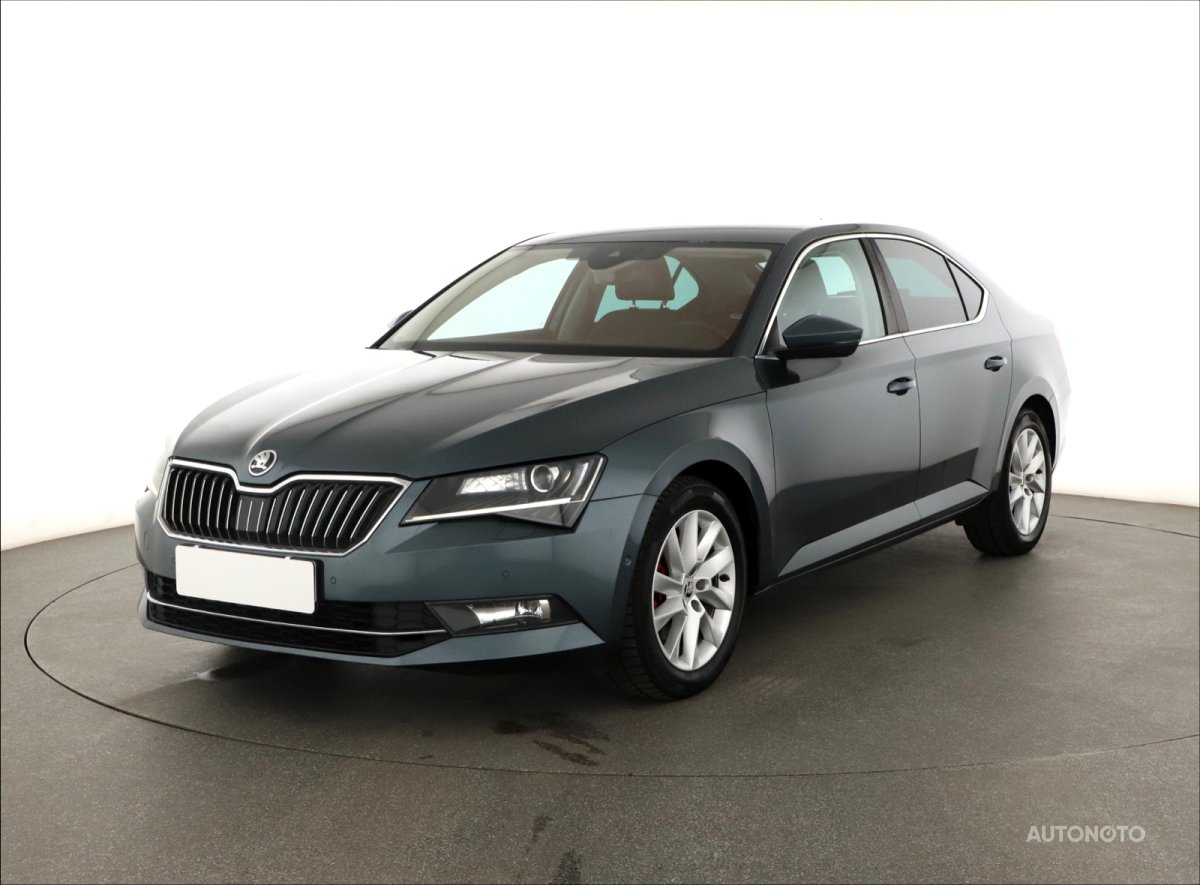 Škoda Superb, 2017 - pohled č. 3