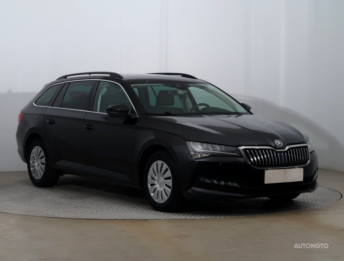 Škoda Superb, 2020 - celkový pohled