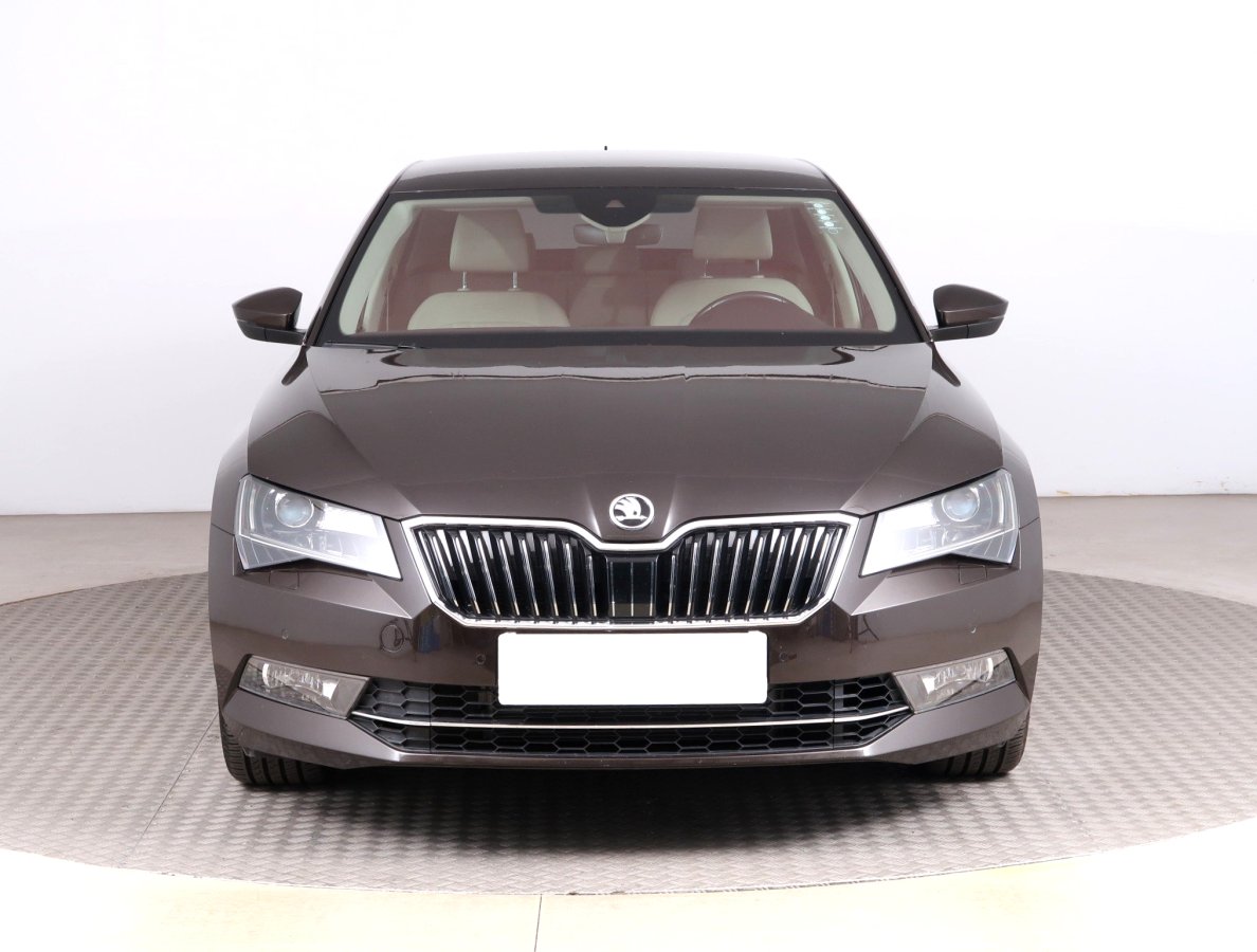 Škoda Superb, 2016 - pohled č. 2