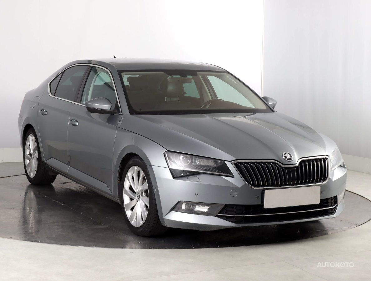 Škoda Superb, 2015 - celkový pohled