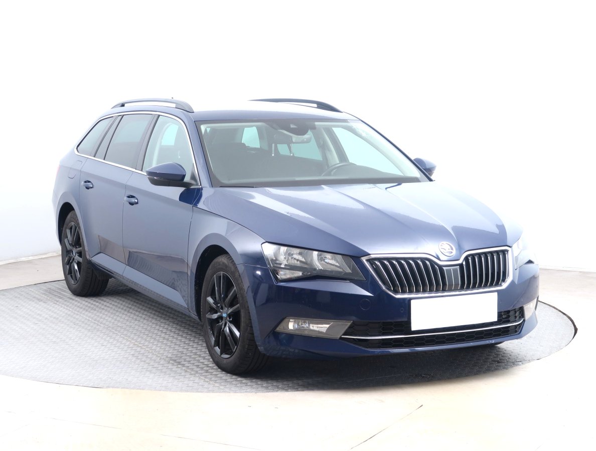 Škoda Superb, 2017 - celkový pohled