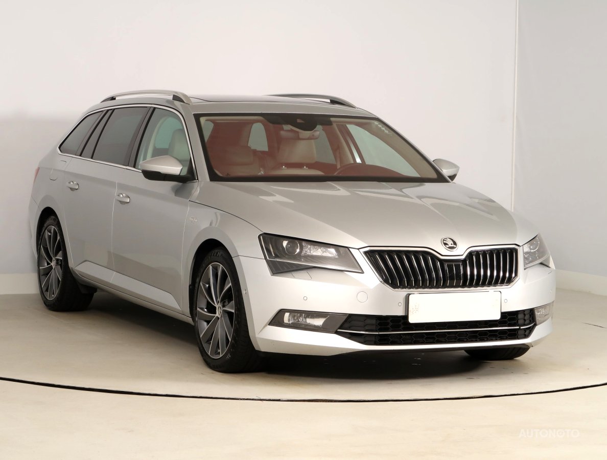 Škoda Superb, 2017 - celkový pohled