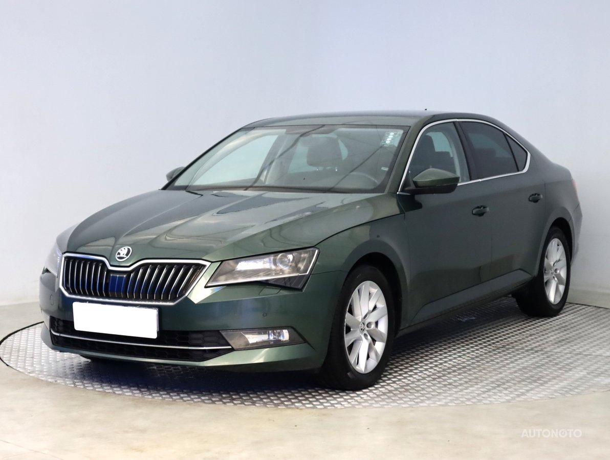 Škoda Superb, 2019 - pohled č. 3