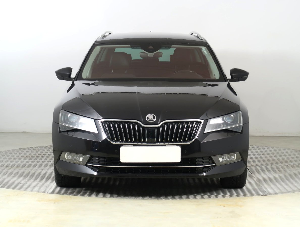 Škoda Superb, 2017 - pohled č. 2