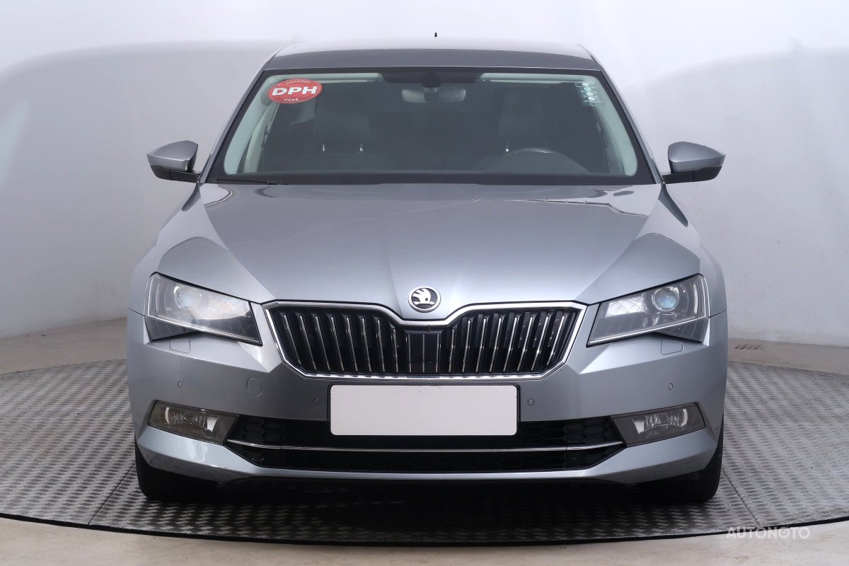 Škoda Superb, 2018 - pohled č. 2