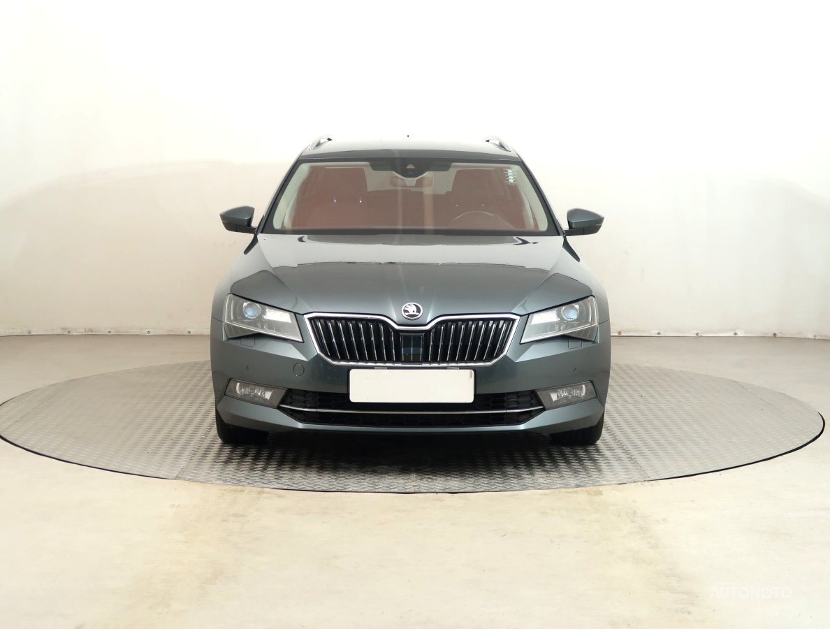 Škoda Superb, 2015 - pohled č. 2