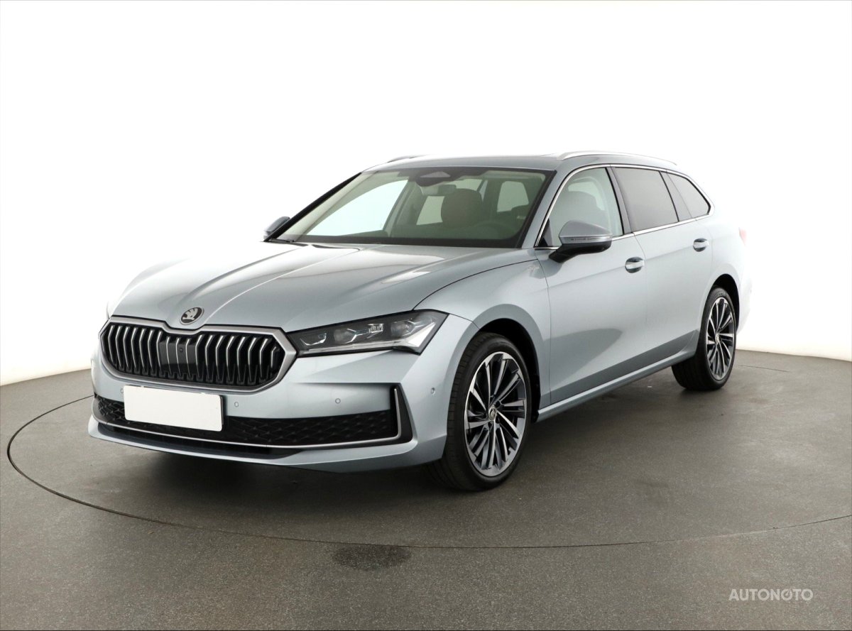 Škoda Superb, 2024 - pohled č. 3
