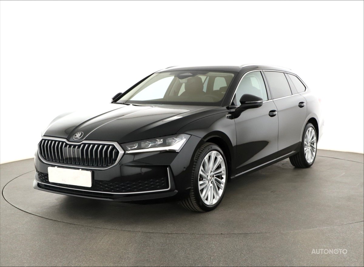 Škoda Superb, 2024 - pohled č. 3