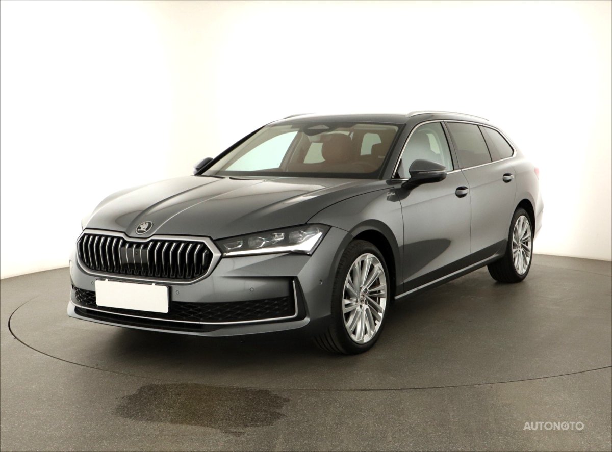 Škoda Superb, 2024 - pohled č. 3
