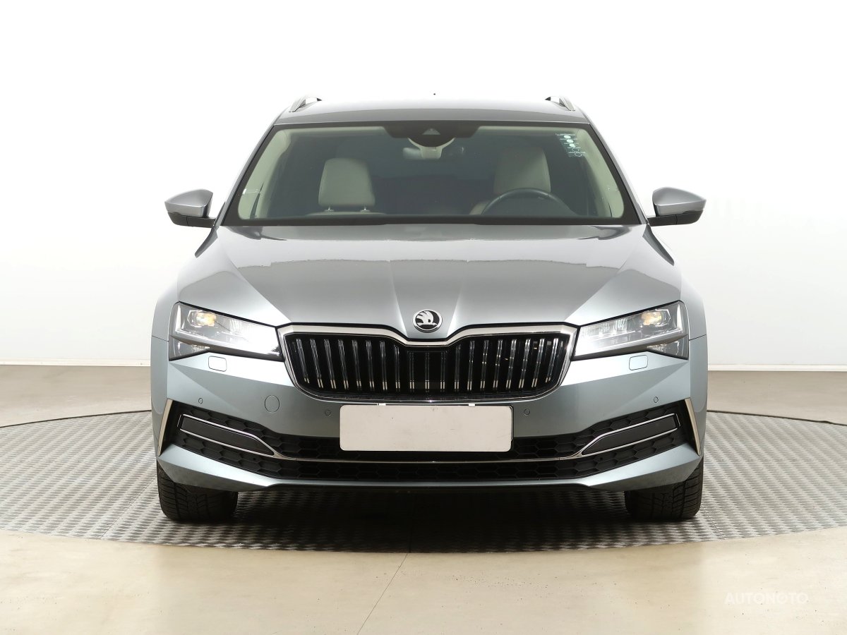 Škoda Superb, 2020 - pohled č. 2
