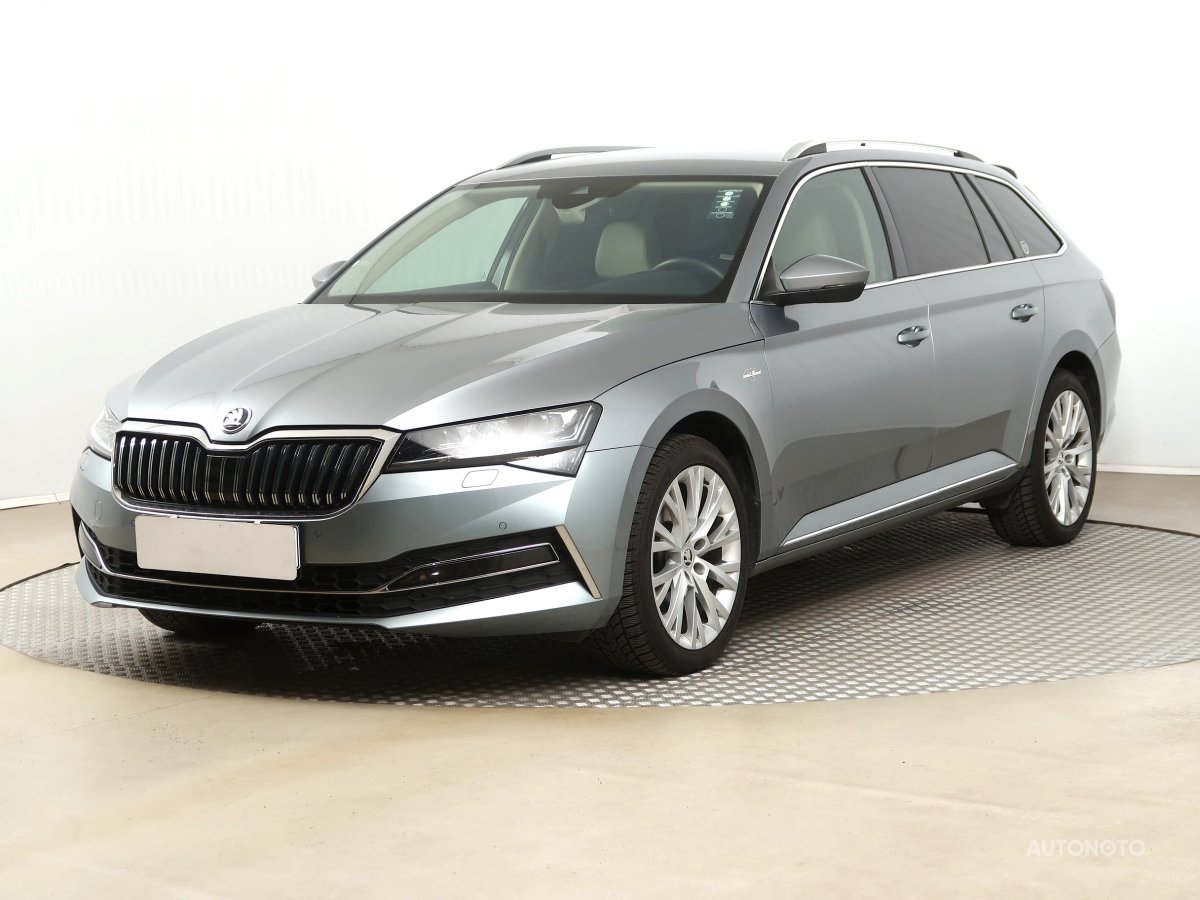 Škoda Superb, 2020 - pohled č. 3