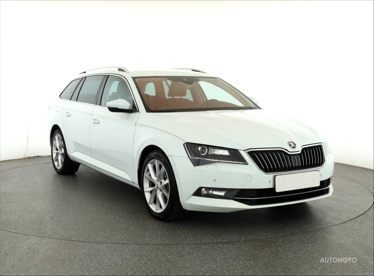Škoda Superb, 2016 - celkový pohled