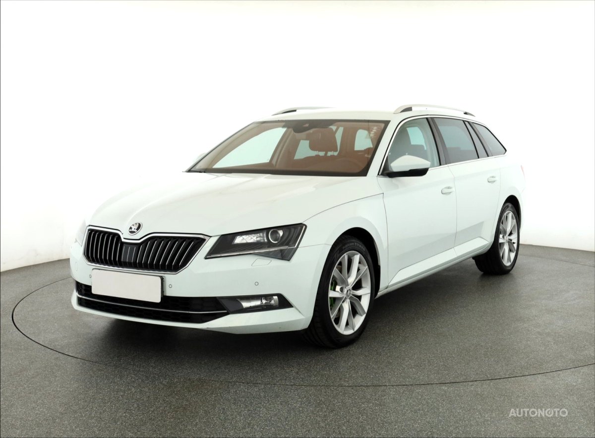 Škoda Superb, 2016 - pohled č. 3