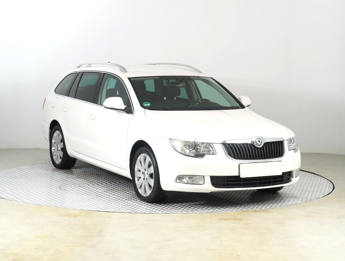 Škoda Superb, 2010 - celkový pohled