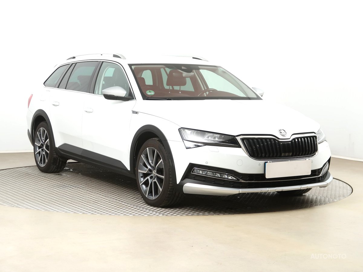 Škoda Superb, 2021 - celkový pohled