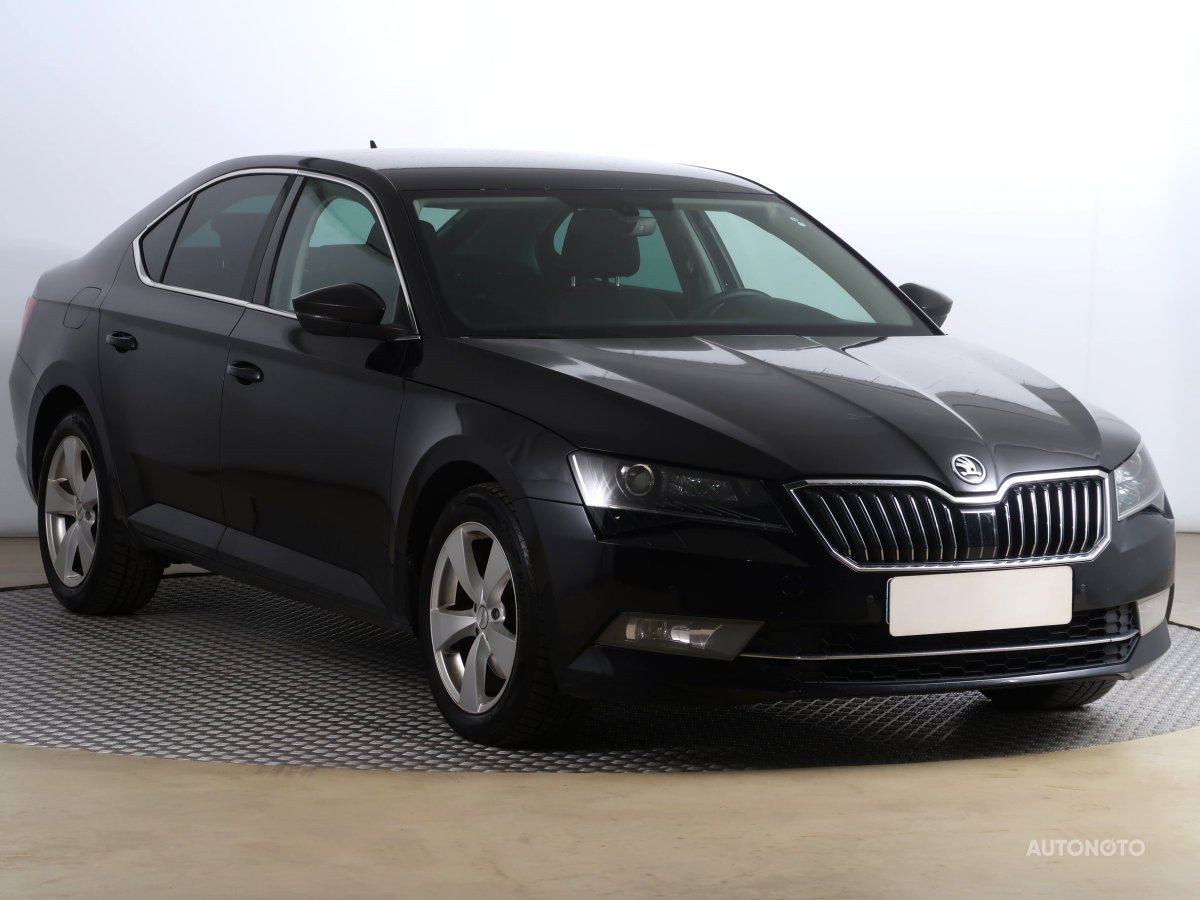 Škoda Superb, 2016 - celkový pohled