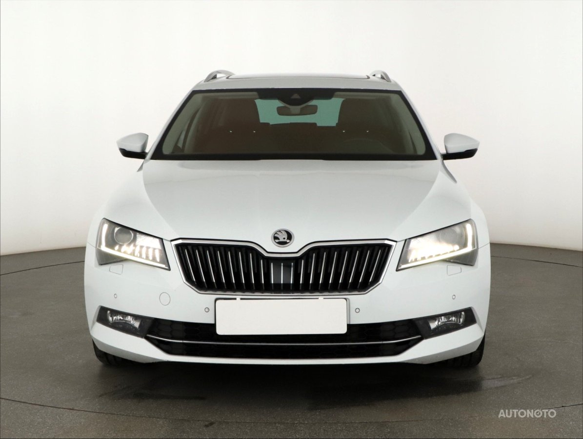 Škoda Superb, 2016 - pohled č. 2