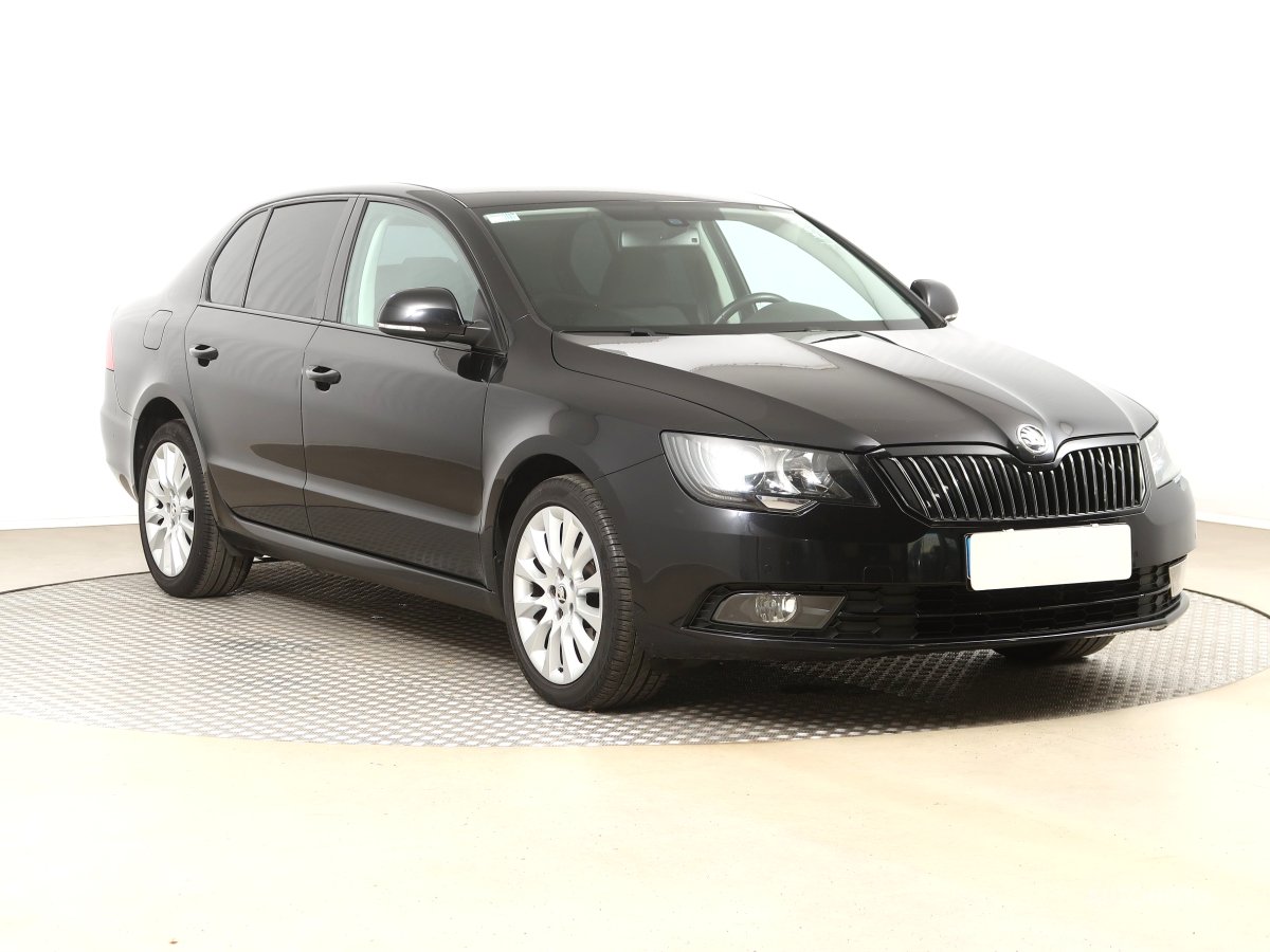 Škoda Superb, 2015 - celkový pohled