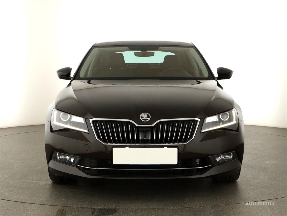 Škoda Superb, 2019 - pohled č. 2