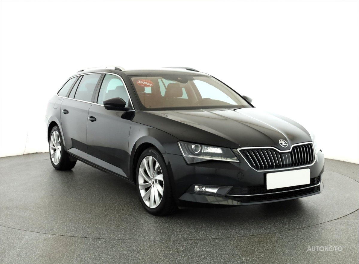 Škoda Superb, 2015 - celkový pohled