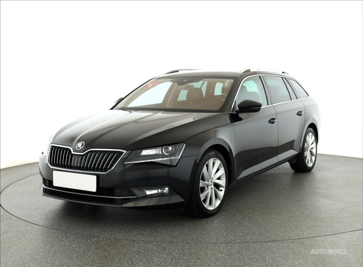 Škoda Superb, 2015 - pohled č. 3