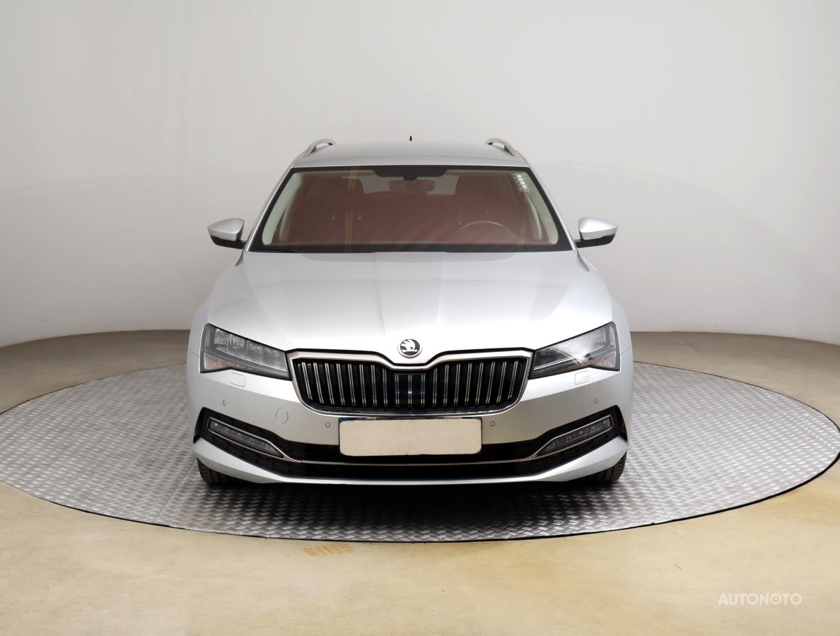Škoda Superb, 2020 - pohled č. 2