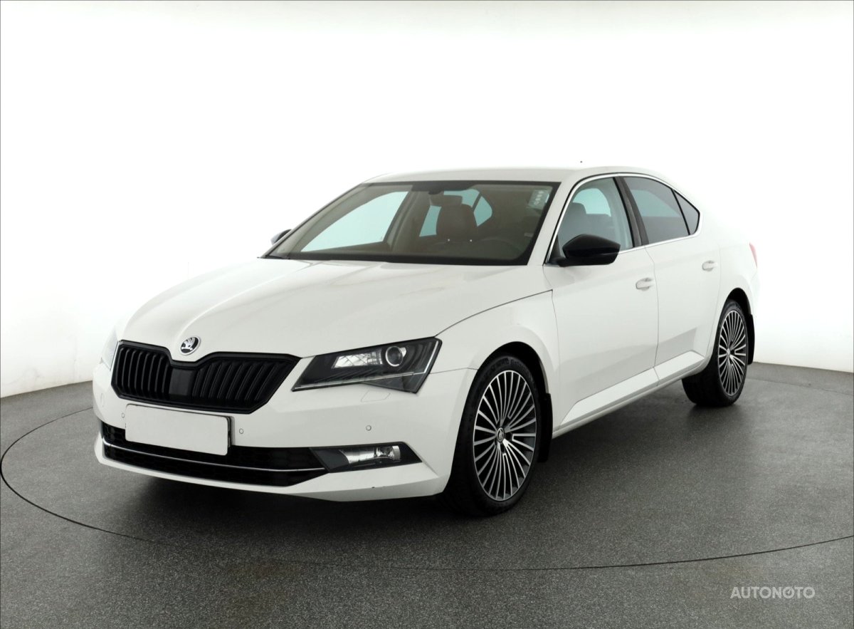 Škoda Superb, 2016 - pohled č. 3