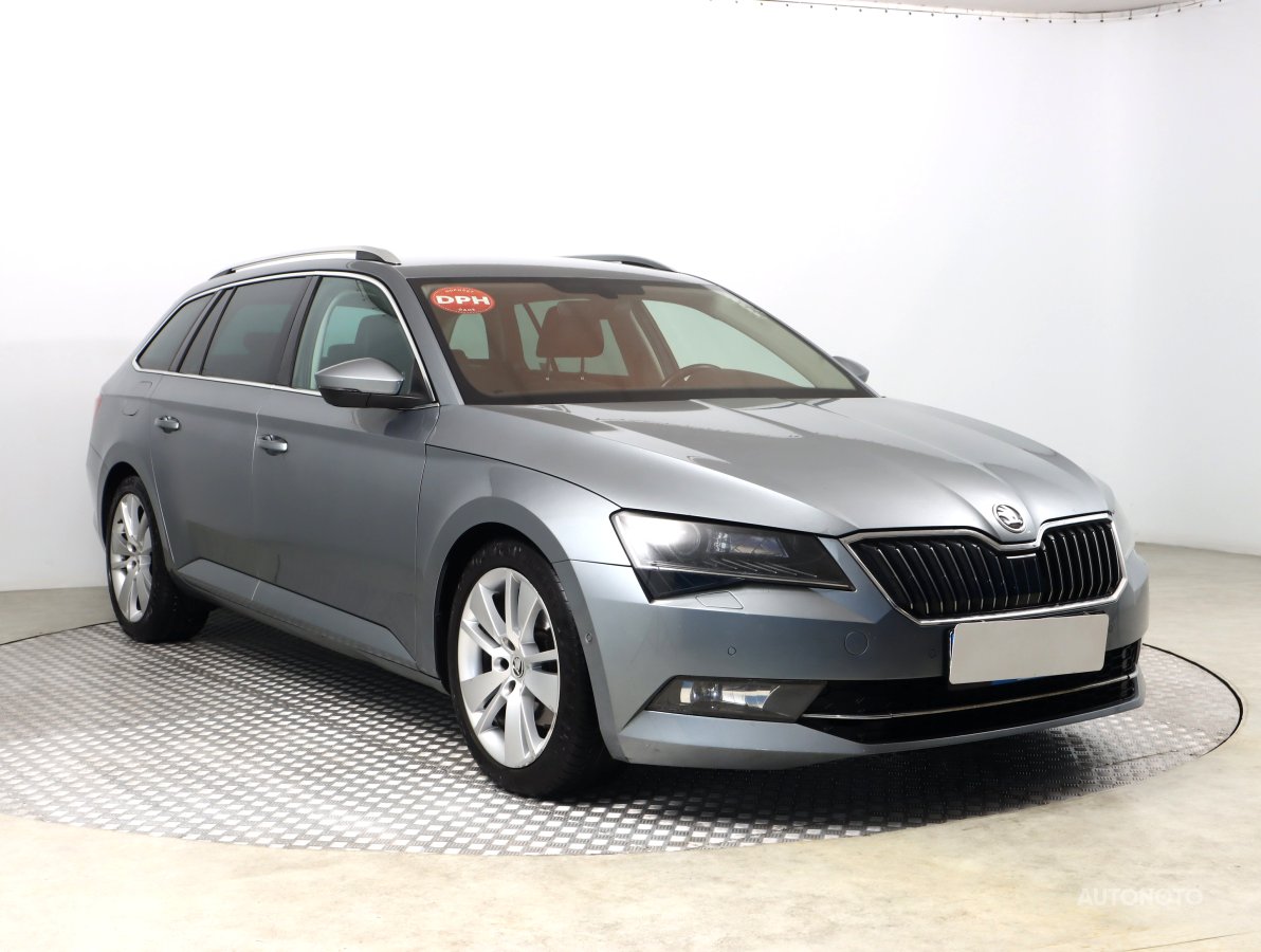 Škoda Superb, 2015 - celkový pohled