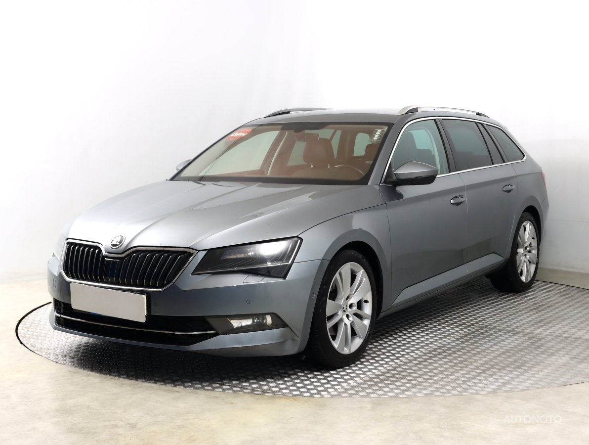 Škoda Superb, 2015 - pohled č. 3
