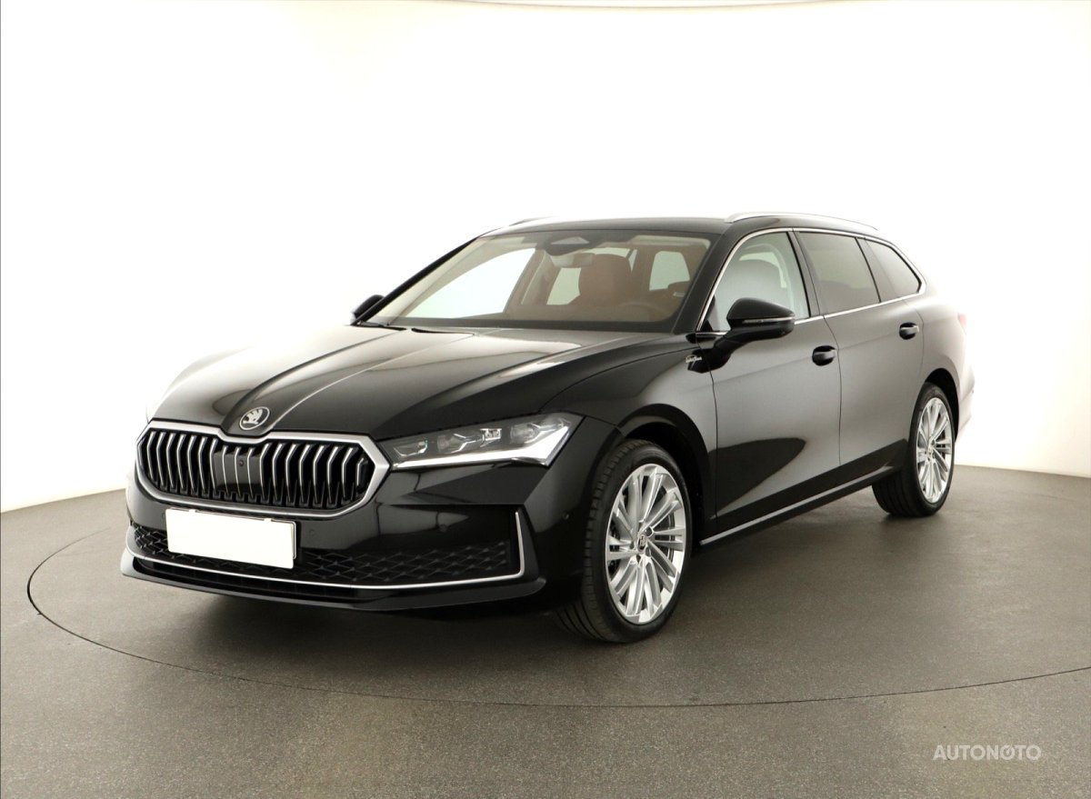 Škoda Superb, 2024 - pohled č. 3