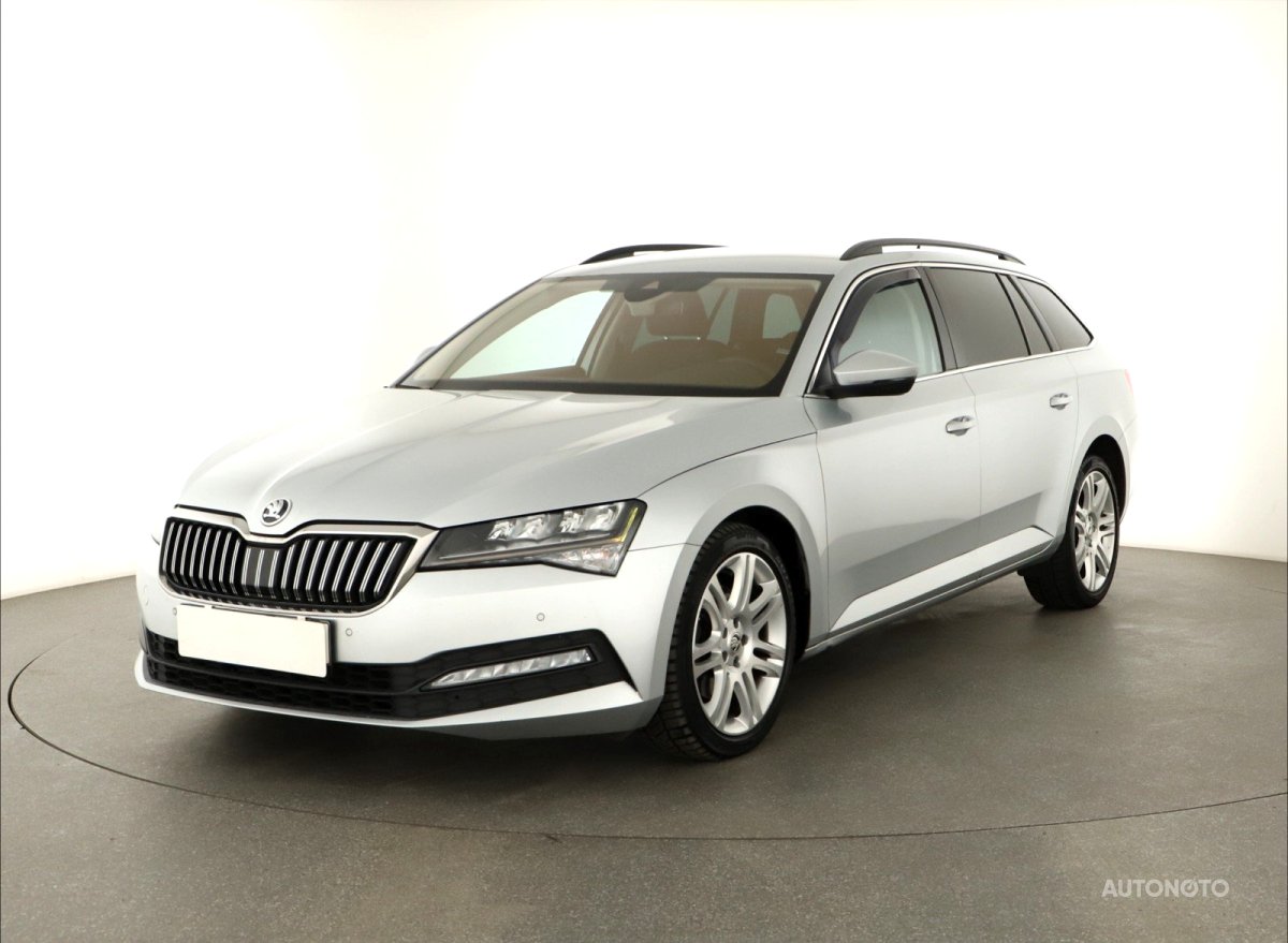 Škoda Superb, 2020 - pohled č. 3