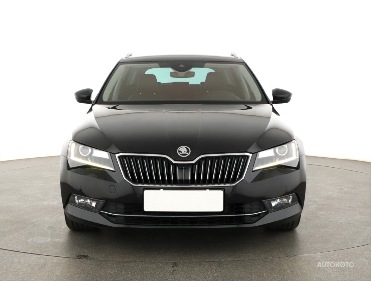 Škoda Superb, 2017 - pohled č. 2