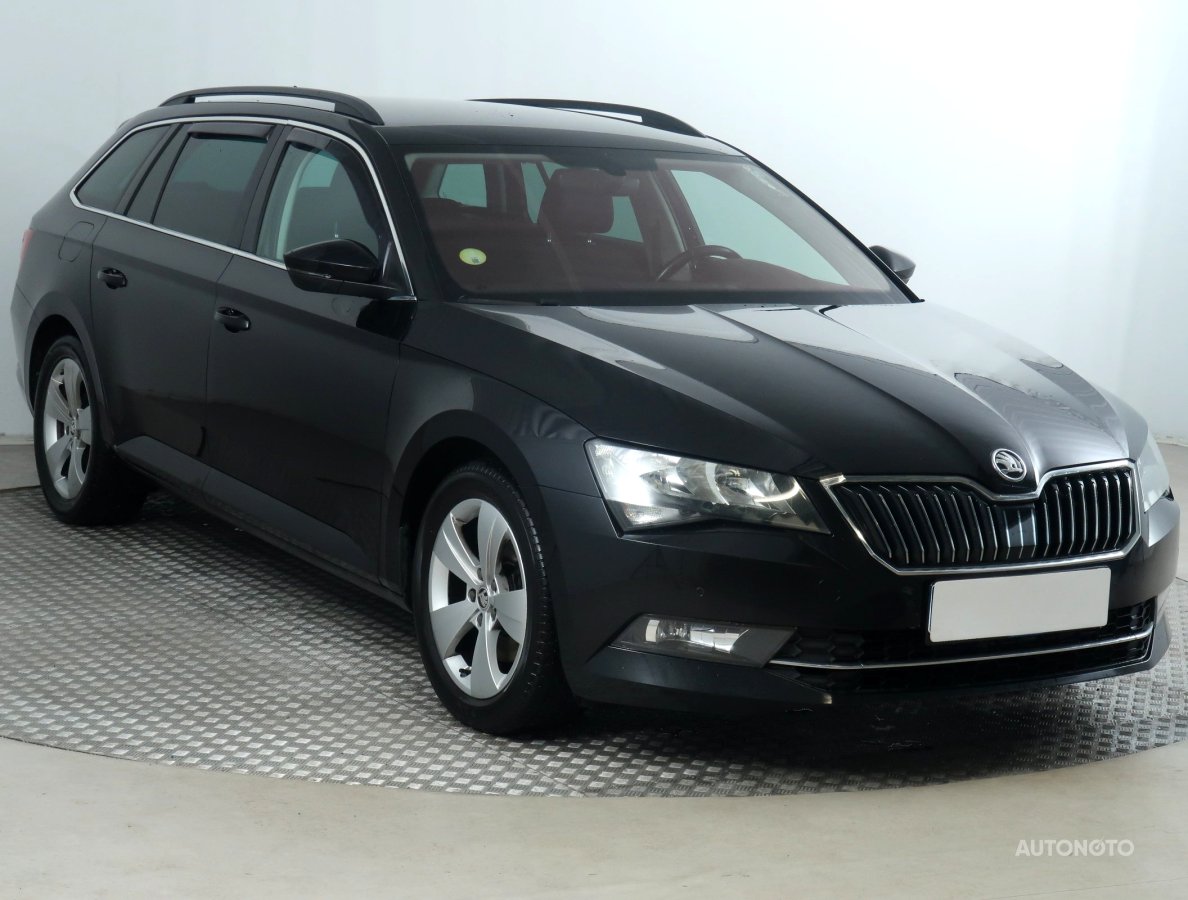 Škoda Superb, 2018 - celkový pohled