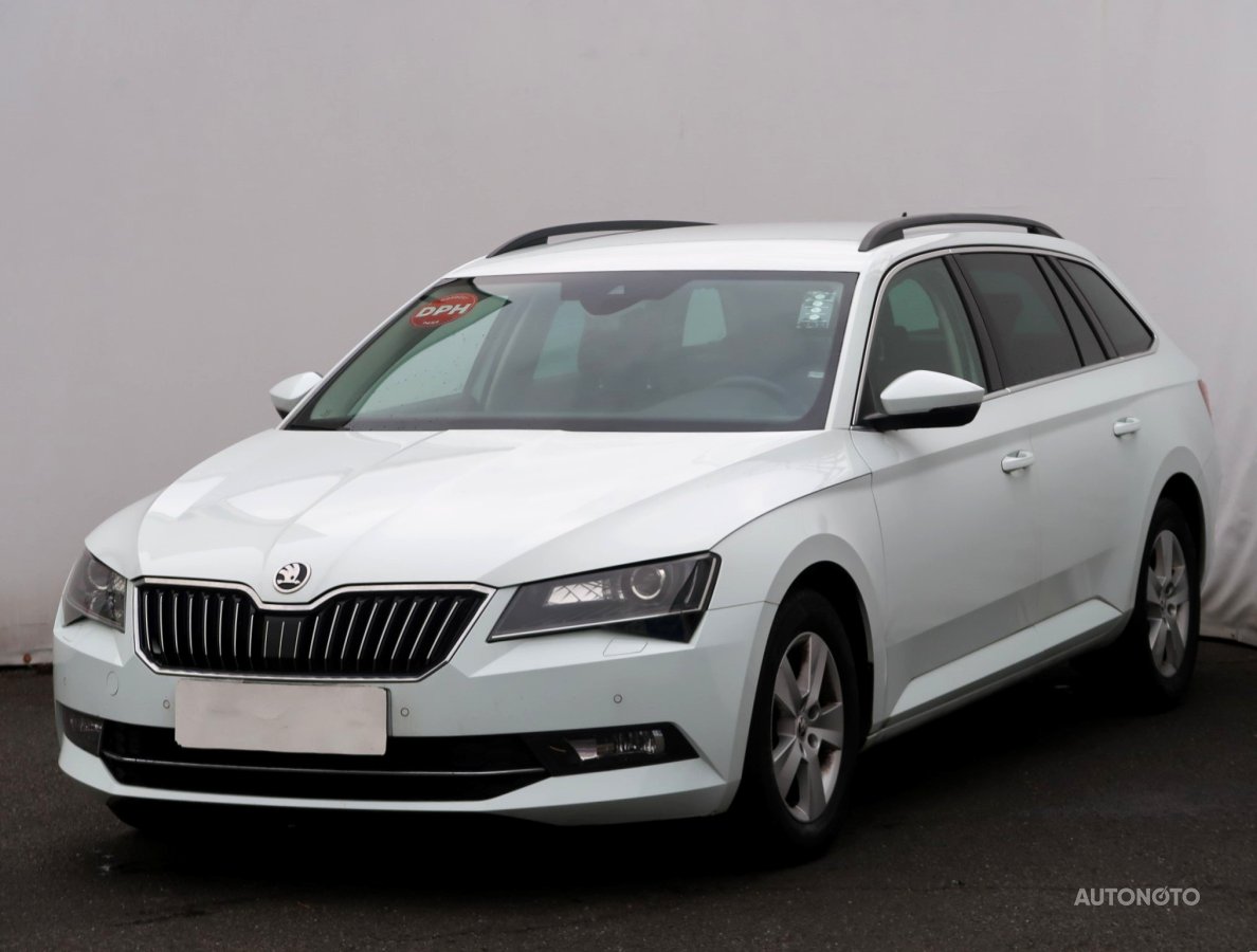 Škoda Superb, 2017 - pohled č. 3