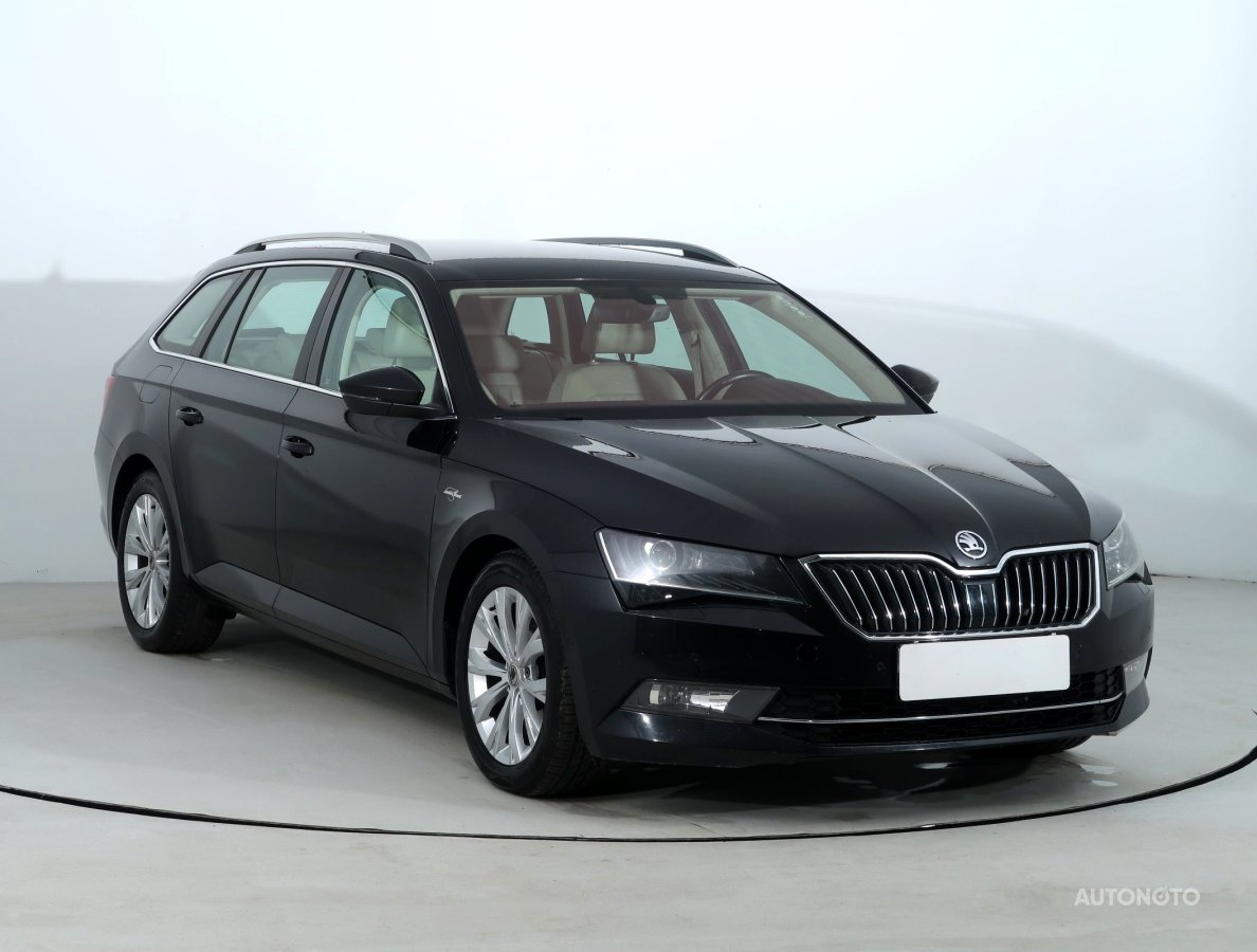 Škoda Superb, 2016 - celkový pohled