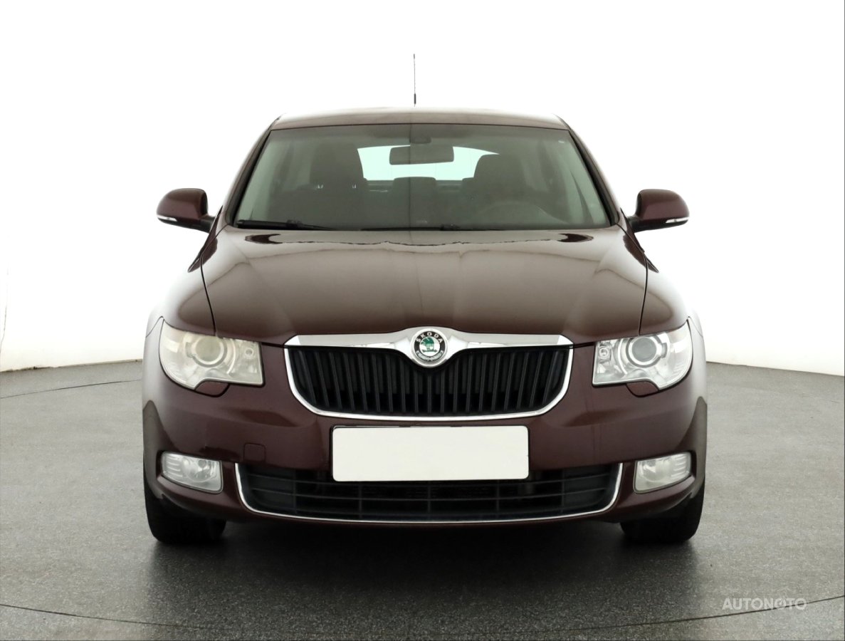 Škoda Superb, 2009 - pohled č. 2