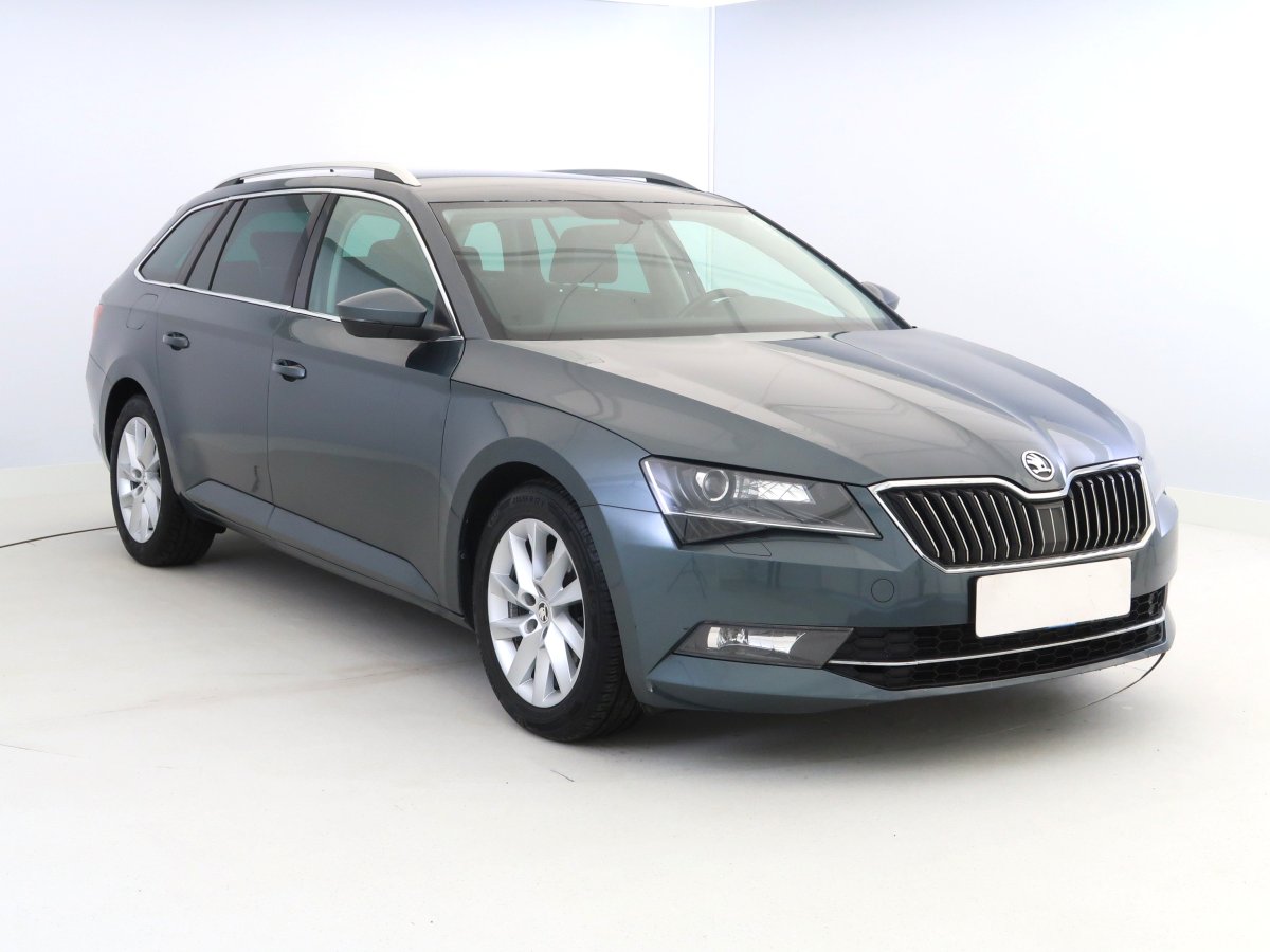 Škoda Superb, 2016 - celkový pohled
