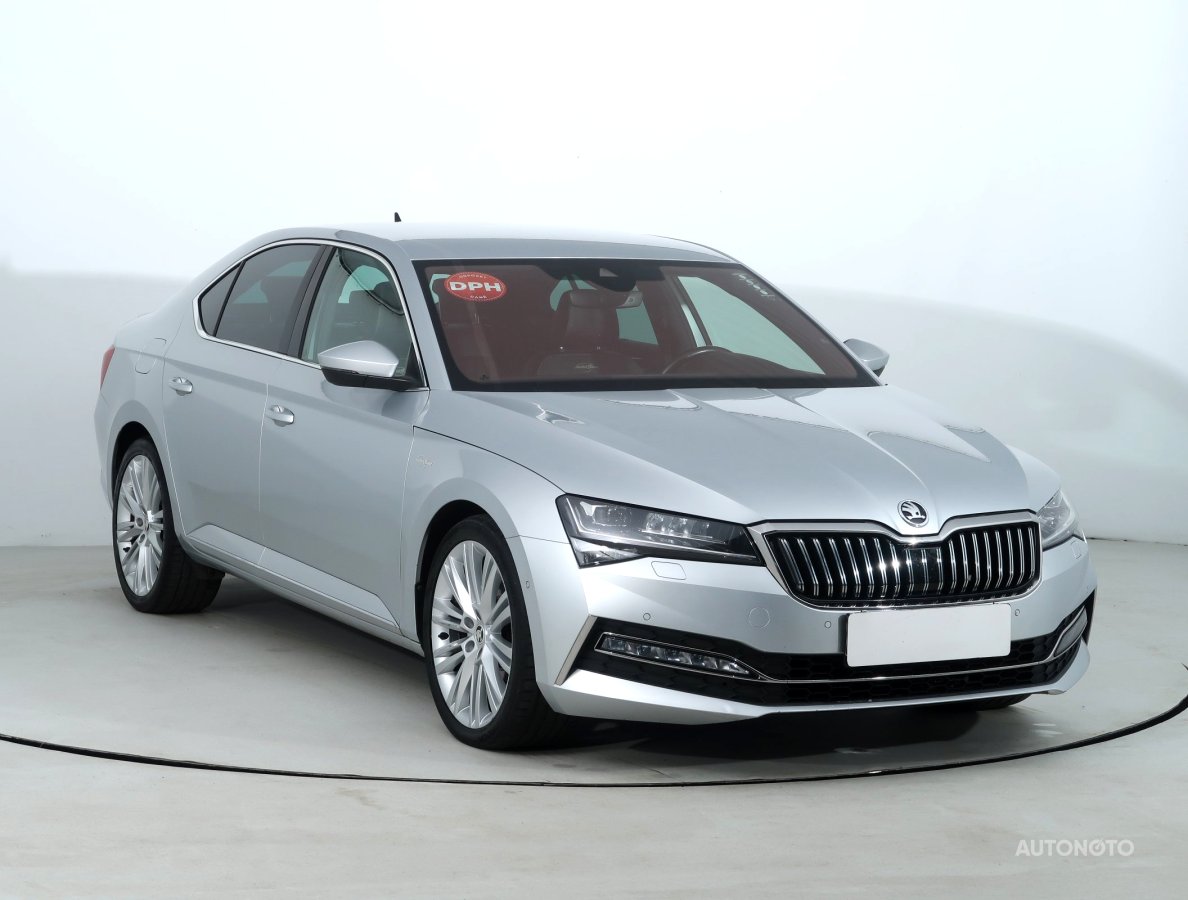 Škoda Superb, 2020 - celkový pohled