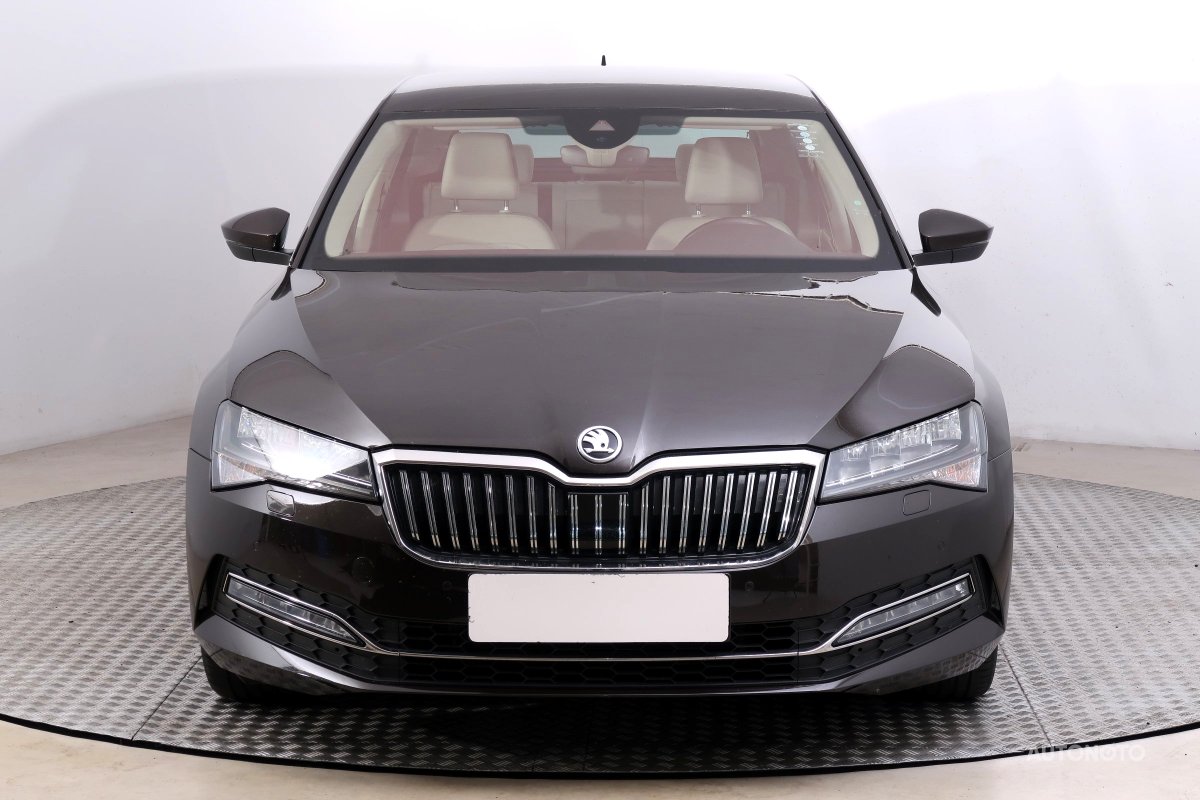 Škoda Superb, 2019 - pohled č. 2