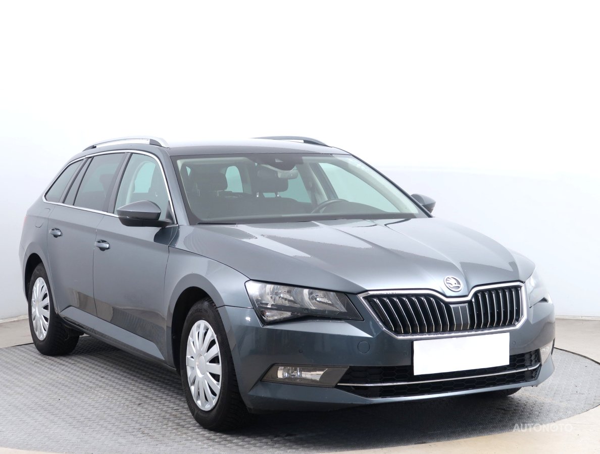 Škoda Superb, 2016 - celkový pohled